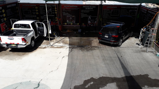 GARAGE CARWASH DETAILING