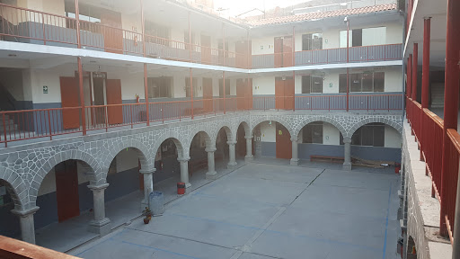 Instituto 
