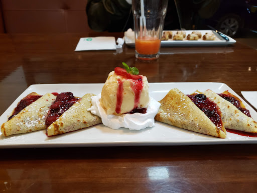 Aroma's Café & Crepes