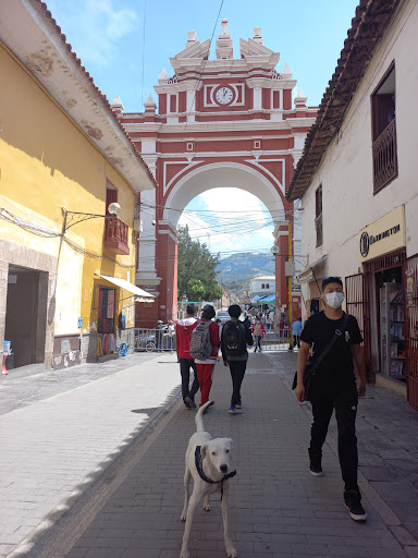 Camara de Comercio, Industria, Servicios, Turismo y de la Producción de Ayacucho