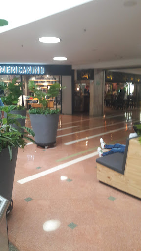 Centro Comercial Galerías de Ayacucho