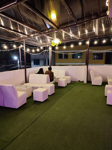 Dkaos Lounge