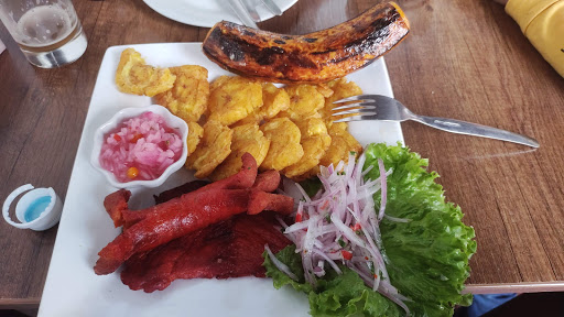 Cevicheria El Huarique