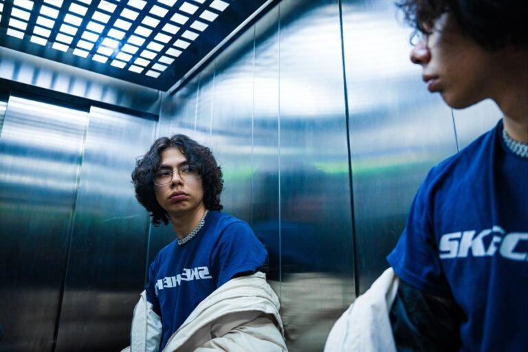 Sebastián Urbina prepara “Falconia”, un proyecto que fusiona archivo sonoro y nuevas tendencias urbanas