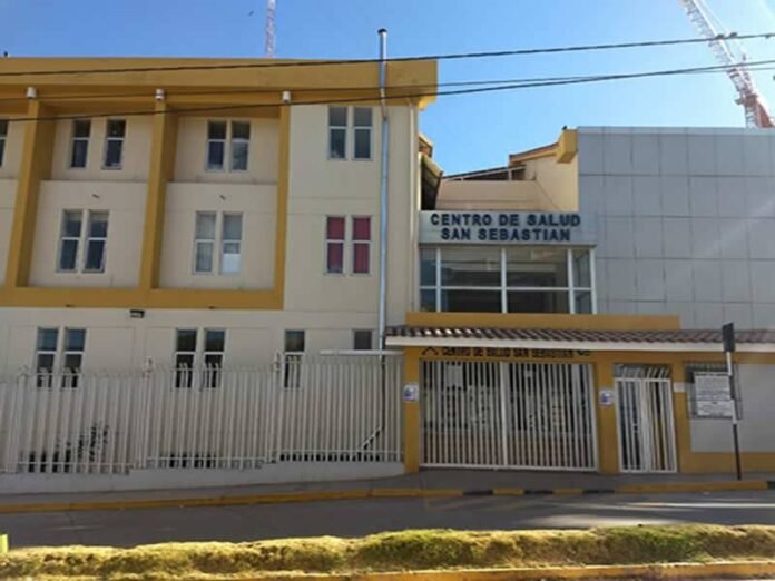 Actividad impulsada por la población busca equipar servicios básicos ante la falta de apoyo de autoridades.