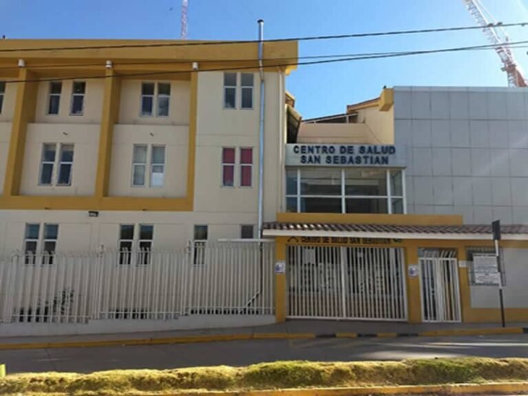 Actividad impulsada por la población busca equipar servicios básicos ante la falta de apoyo de autoridades.