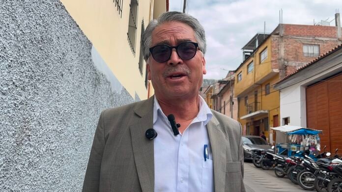Julio Valdez cuestionó que varios proyectos continúen sin culminar ni liquidarse en la recta final de la actual gestión regional.
