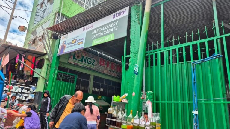 La directiva aseguró que los comerciantes mantienen libertad para decidir su voto y que el recinto seguirá abierto a todos los actores políticos.