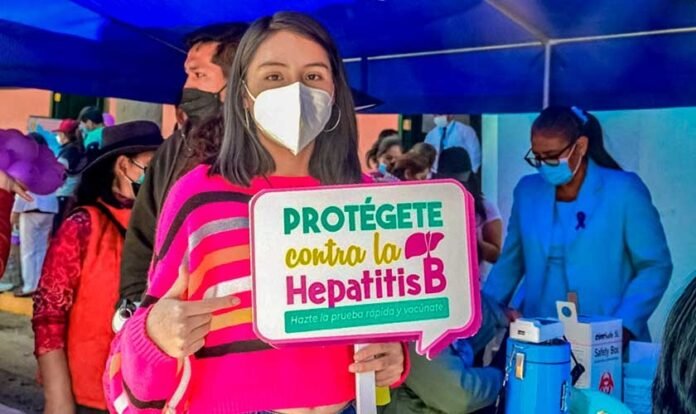 Especialistas recuerdan que el virus puede permanecer sin síntomas durante años y destacan que el diagnóstico oportuno reduce el riesgo de complicaciones y nuevos contagios. Especialistas recuerdan que el virus puede permanecer sin síntomas durante años y destacan que el diagnóstico oportuno reduce el riesgo de complicaciones y nuevos contagios.