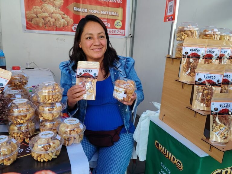 Qori Andes Foods desarrolla piel de cerdo horneada y charqui de cerdo con registro sanitario, mientras proyecta ingresar a supermercados y abrir mercado fuera de la región.