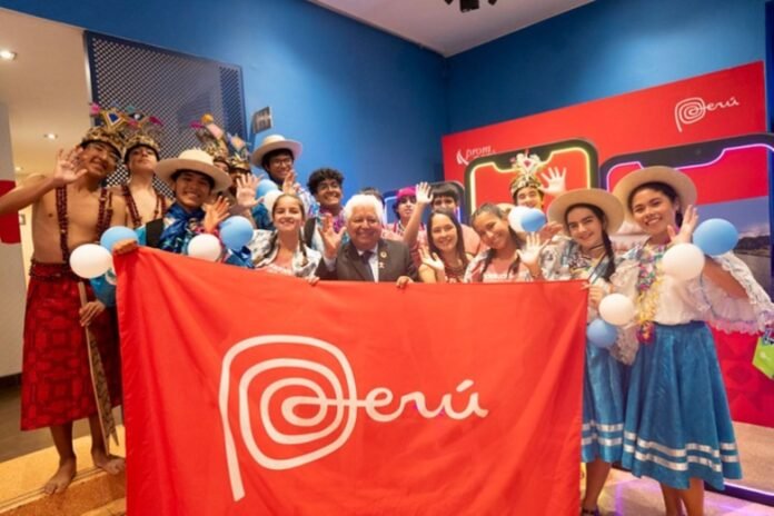 La iniciativa difundirá cerca de 30 videos hasta diciembre para reforzar el orgullo nacional y promover al país en los mercados internacionales. La iniciativa difundirá cerca de 30 videos hasta diciembre para reforzar el orgullo nacional y promover al país en los mercados internacionales.