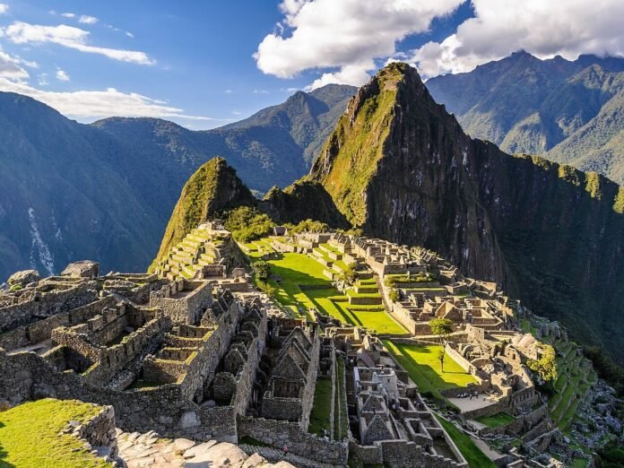 El Ministerio de Comercio Exterior y Turismo proyecta un mayor movimiento de viajeros y un gasto superior al registrado el año pasado.