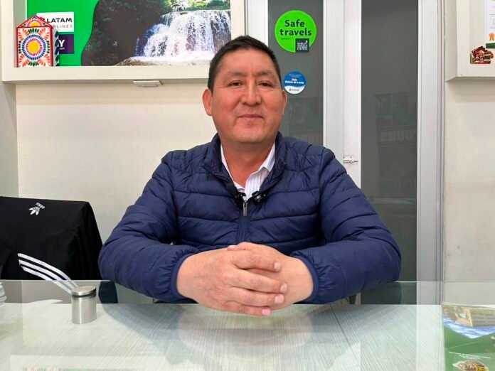 Vilcashuamán, el segundo destino más visitado de la región, no cuenta con presupuesto específico para turismo, mientras que las deficientes vías de acceso continúan limitando el crecimiento del sector. Vilcashuamán, el segundo destino más visitado de la región, no cuenta con presupuesto específico para turismo, mientras que las deficientes vías de acceso continúan limitando el crecimiento del sector.