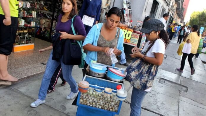 El Ejecutivo propone fortalecer a las MYPE y fomentar la formalización del empleo juvenil, mientras especialistas plantean cambios más amplios.