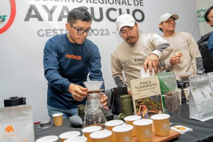 La XI edición se desarrollará del 24 al 29 de agosto en la Plaza Mayor de Ayacucho, con feria, subasta, cataciones y ruedas de negocios para impulsar el café de especialidad.