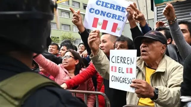 Organizaciones destacan que herramientas como las audiencias públicas, el acceso a la información y la vigilancia ciudadana contribuyen a una democracia más participativa en regiones como Ayacucho. Organizaciones destacan que herramientas como las audiencias públicas, el acceso a la información y la vigilancia ciudadana contribuyen a una democracia más participativa en regiones como Ayacucho.