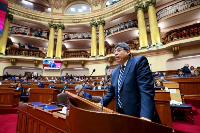 El monto representa el 42,4 % del presupuesto público previsto para el próximo año.