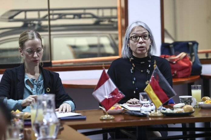La Cooperación Alemana al Desarrollo destaca el perfil del Estado peruano y su capacidad para acceder a financiamiento de largo plazo. La Cooperación Alemana al Desarrollo destaca el perfil del Estado peruano y su capacidad para acceder a financiamiento de largo plazo.