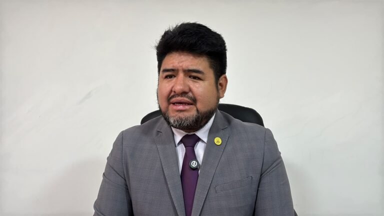Cristian Palomino cuestionó que el Gobierno Regional de Ayacucho mantiene unos 180 proyectos de inversión abiertos, algunos con más de 12 años de ejecución.