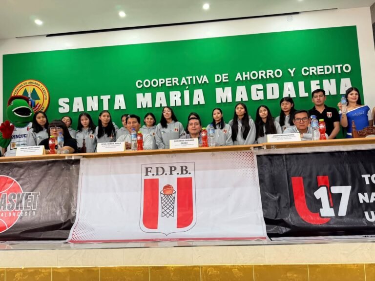El desarrollo de las etapas clasificatorias, semifinales y finales moviliza a deportistas y familiares, dinamizando los servicios de hospedaje, alimentación, transporte y otros negocios locales.