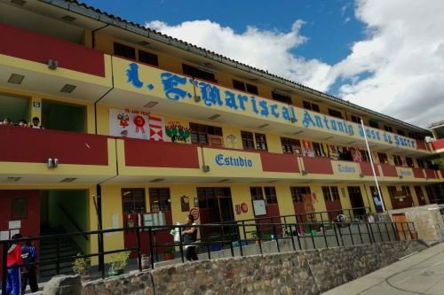 Al inicio del año escolar 2026, una supervisión de la Defensoría encontró problemas de mantenimiento y falta de materiales en colegios públicos. Al inicio del año escolar 2026, una supervisión de la Defensoría encontró problemas de mantenimiento y falta de materiales en colegios públicos.