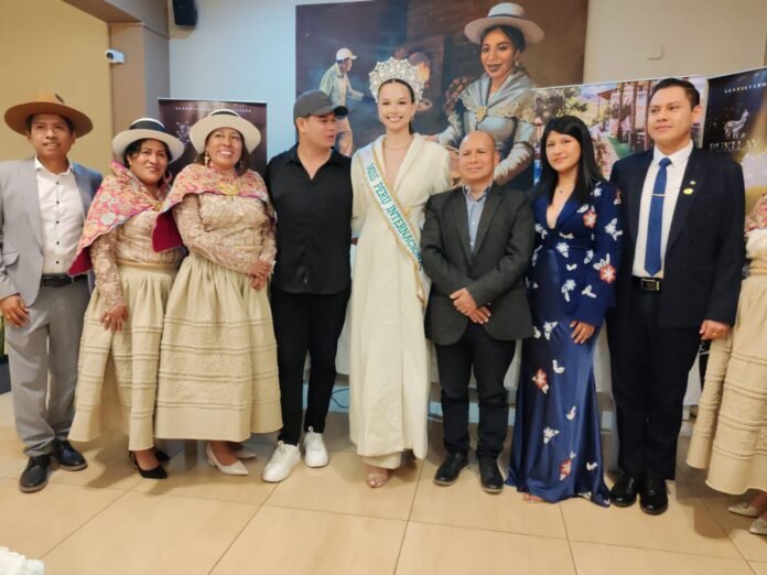 Valentina Andreon Dal Toso lucirá prendas elaboradas por manos ayacuchanas durante el certamen de belleza, con el objetivo de proyectar la tradición textil de la región ante el público internacional.
